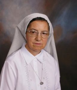 S.-Clara-Caceres-1-300x350